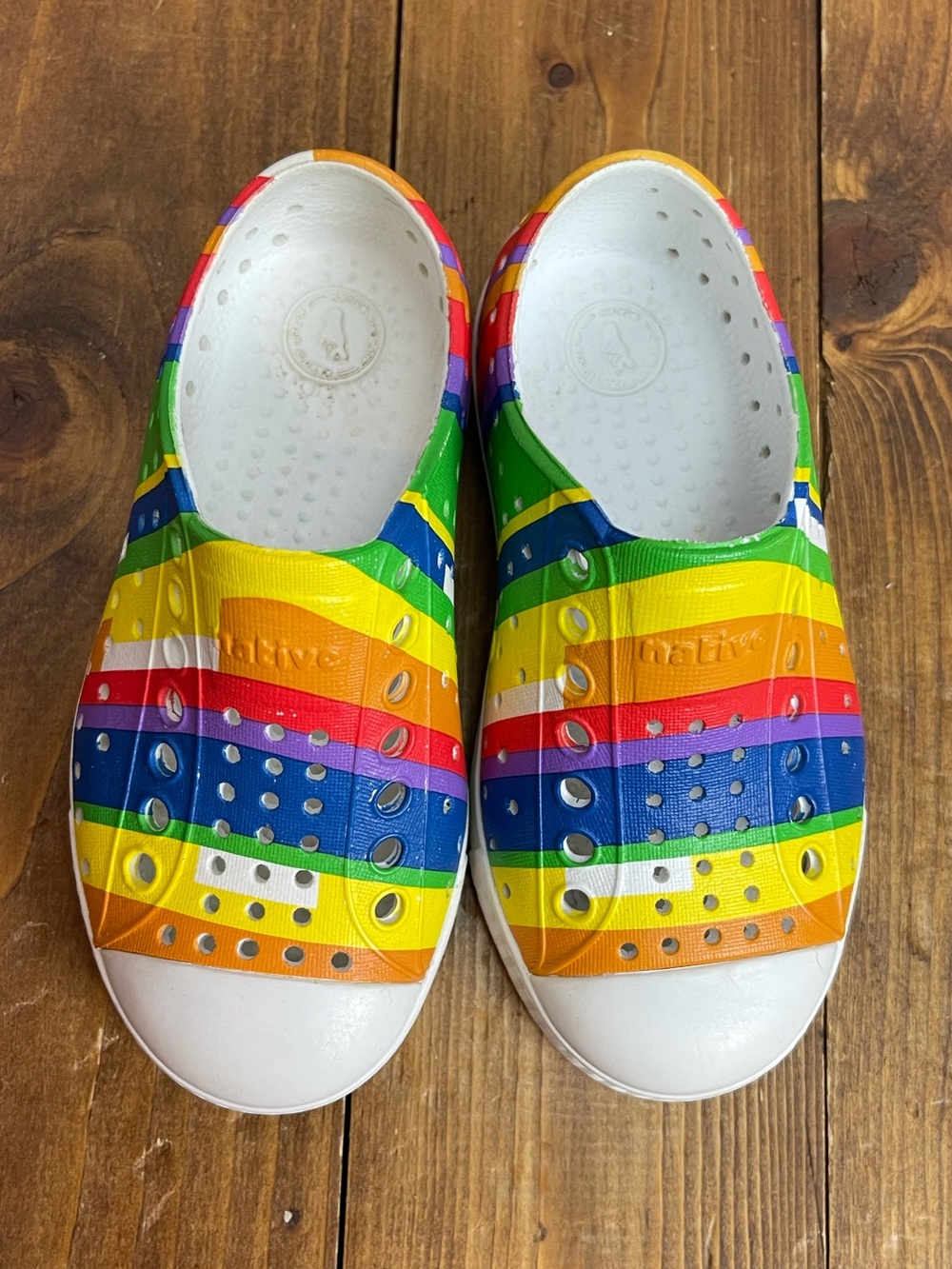 Native shoes size 8 toddler colorful striped Jefferson sneakers